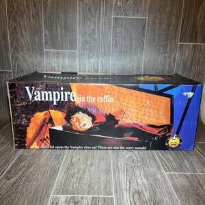 Gemmy Halloween - Vampire in The Coffin - 1994 -WORKS!